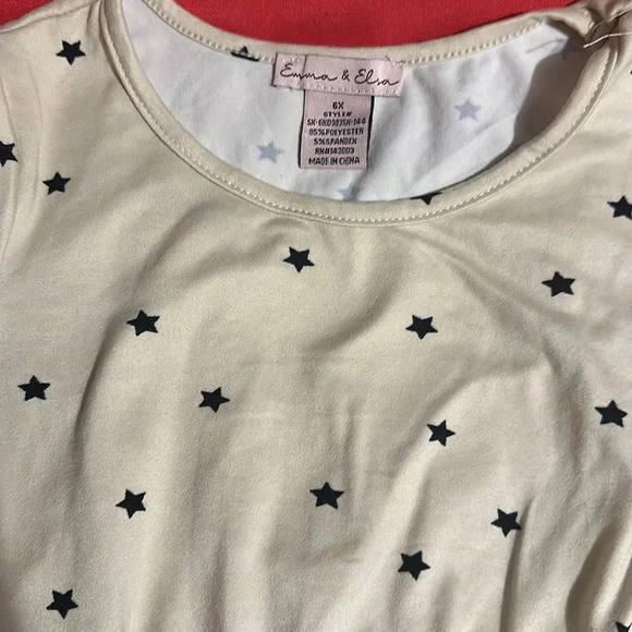 Girls Dress with pockets, gently worn size 6x, 95% polyester and 5% spandex - Picture 3 of 3